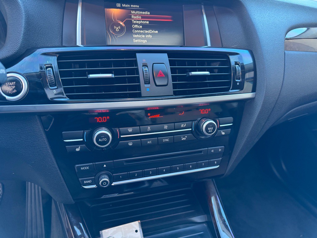 2017 BMW X3 Image 20