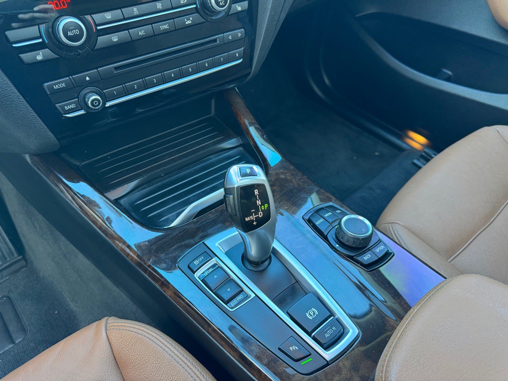 2017 BMW X3 Image 21