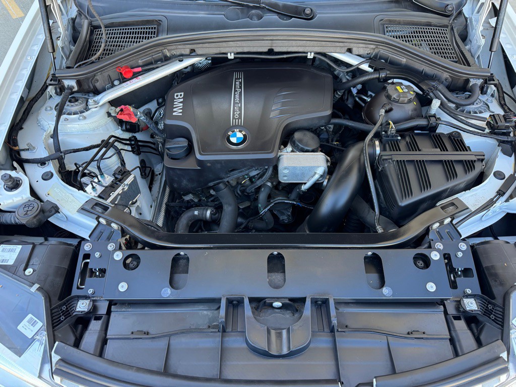 2017 BMW X3 Image 30