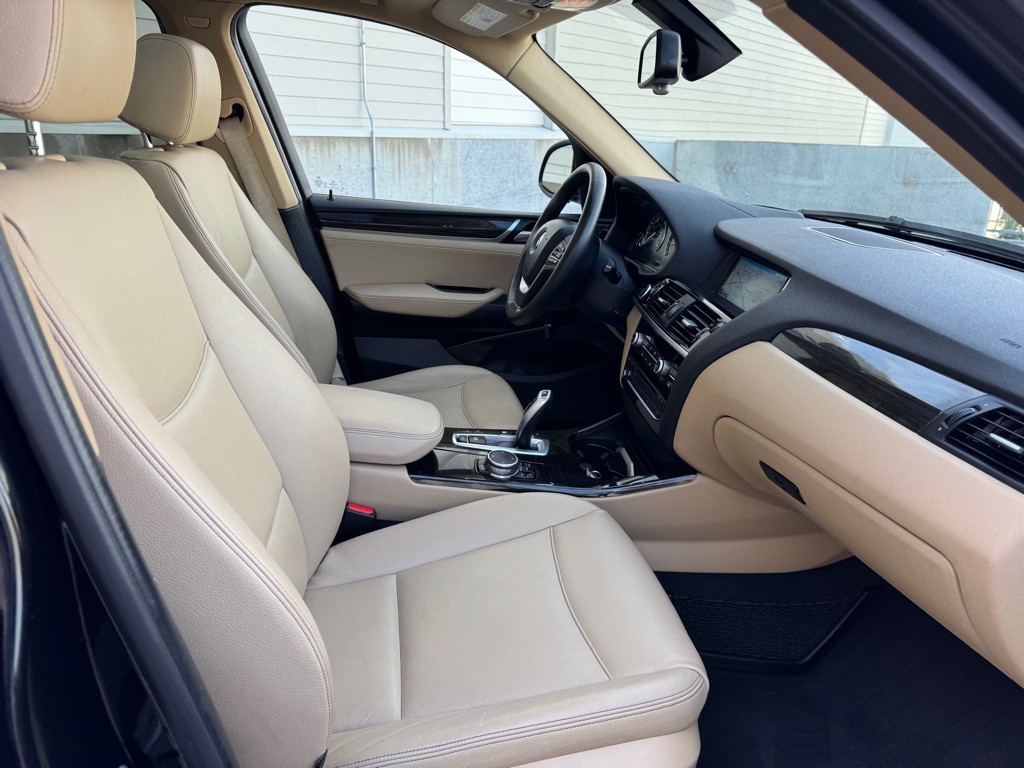 2016 BMW X3 Image 31