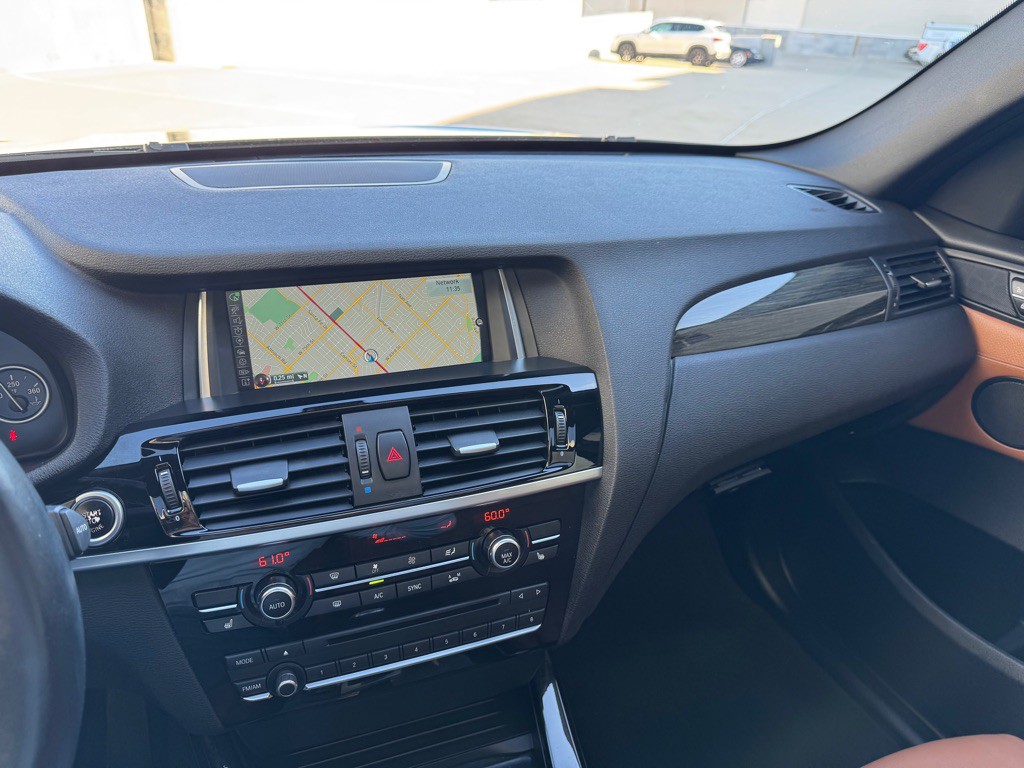 2015 BMW X3 Image 17