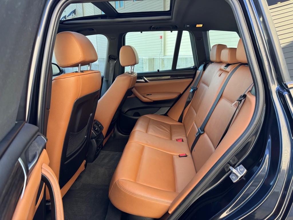 2015 BMW X3 Image 24