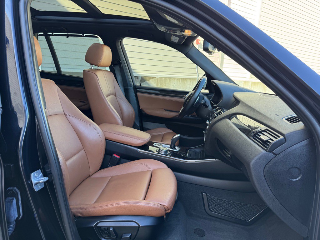 2015 BMW X3 Image 31