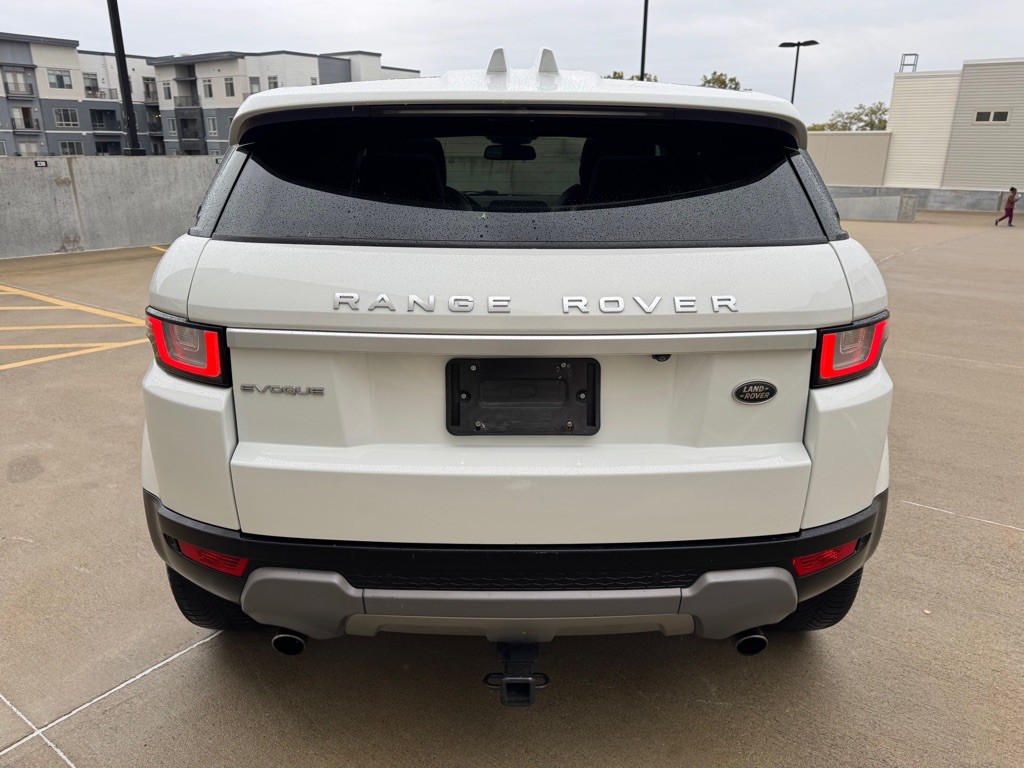 2016 Land Rover Range Rover Evoque Image 4