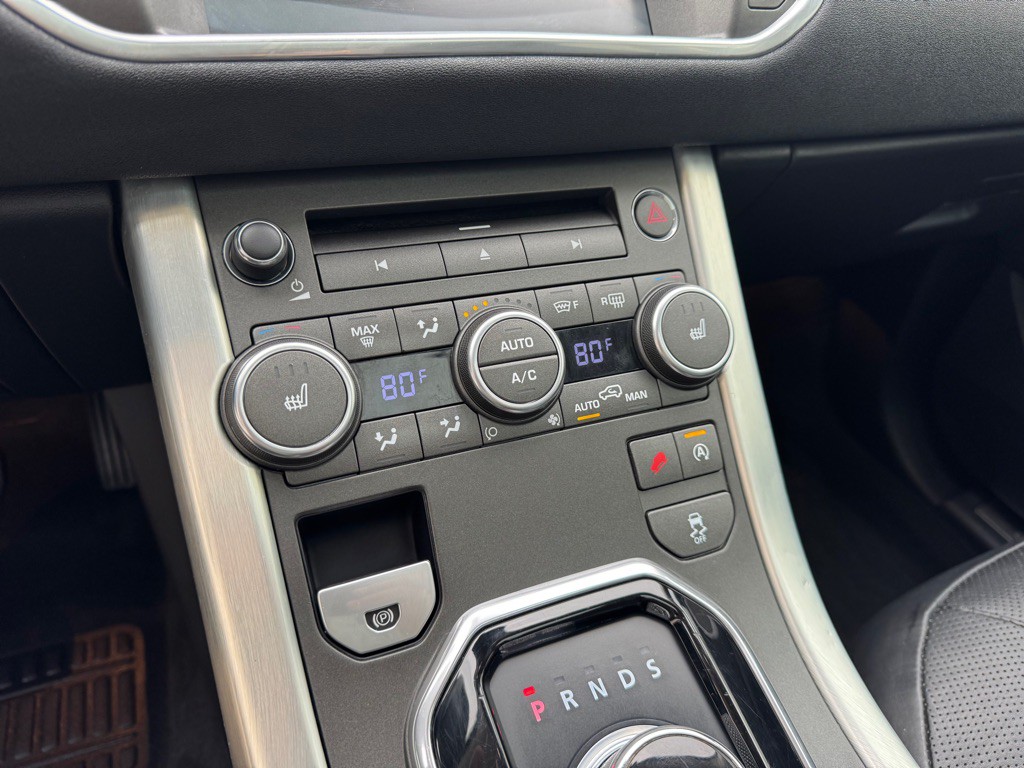 2016 Land Rover Range Rover Evoque Image 19