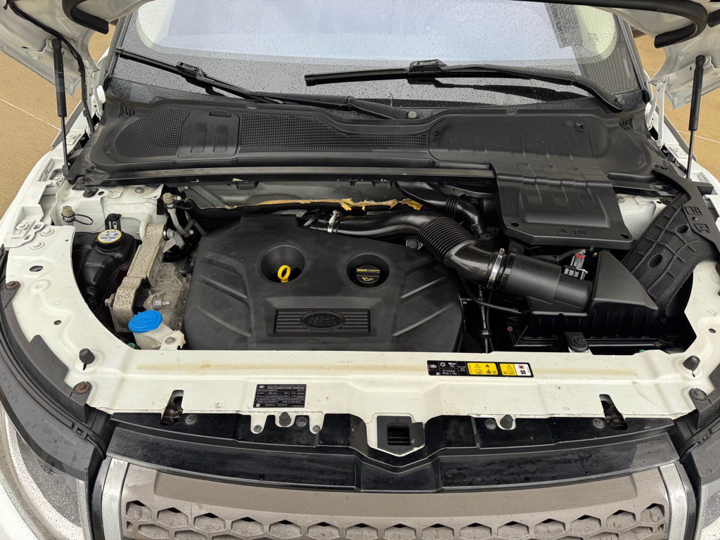 2016 Land Rover Range Rover Evoque Image 30