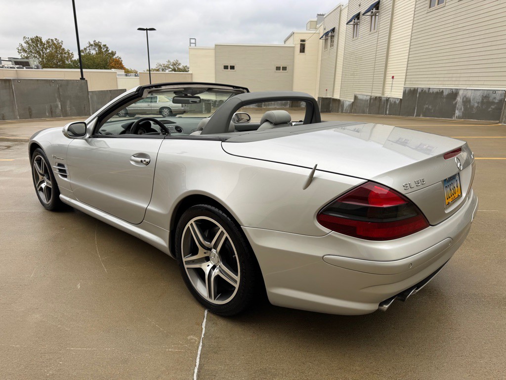 2003 Mercedes-Benz SL-Class Image 6