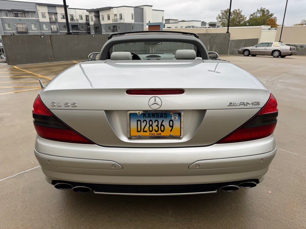 2003 Mercedes-Benz SL-Class Image 7