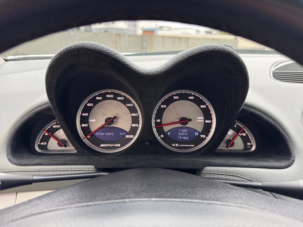 2003 Mercedes-Benz SL-Class Image 14