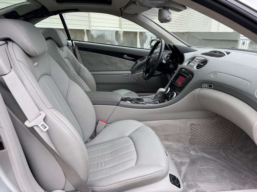 2003 Mercedes-Benz SL-Class Image 20