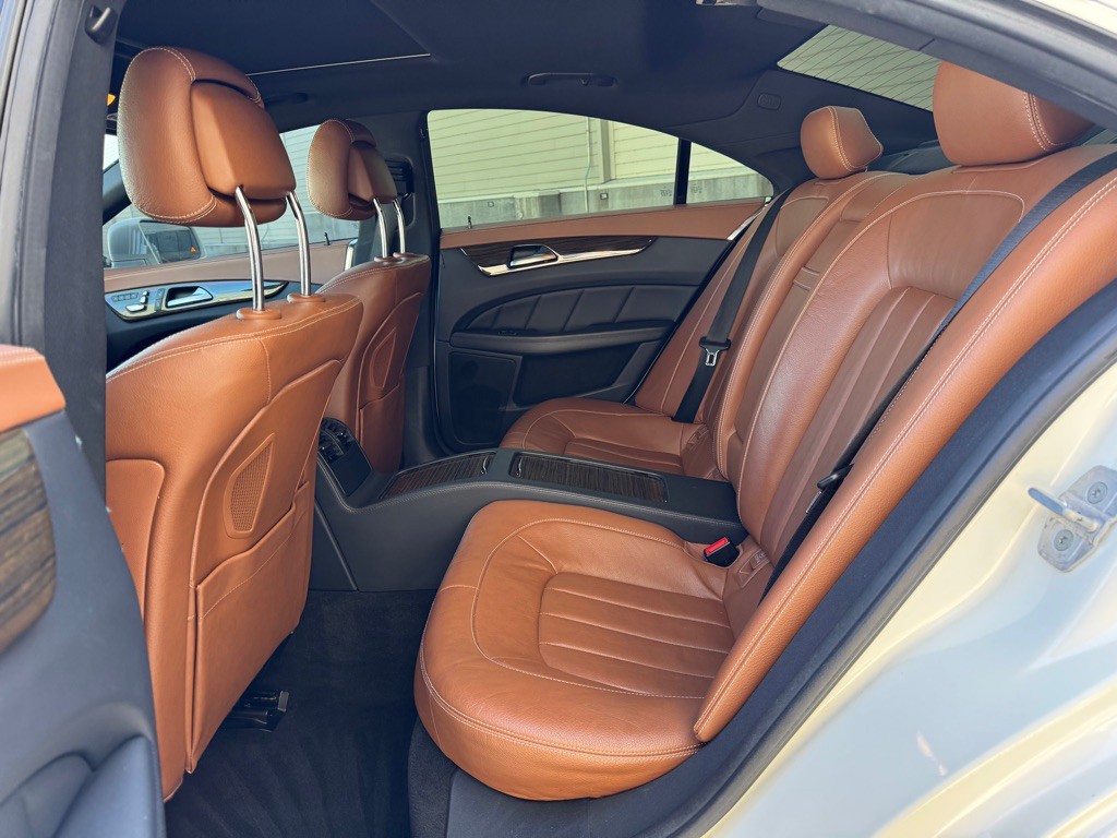 2015 Mercedes-Benz CLS-Class Image 27