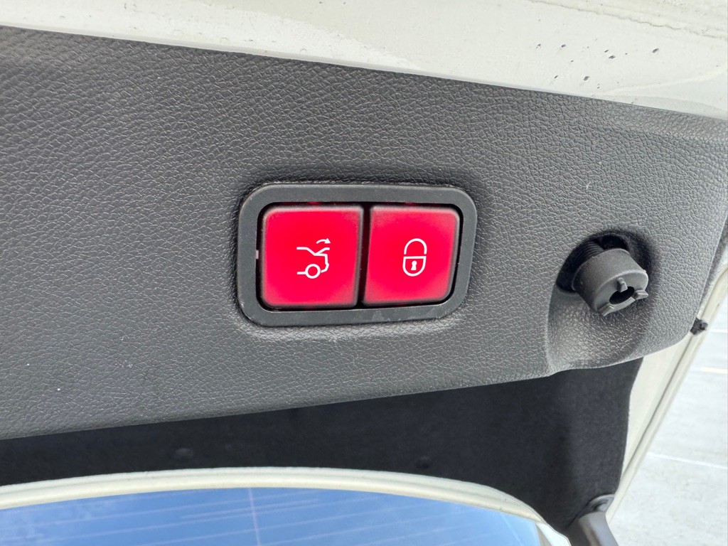 2015 Mercedes-Benz CLS-Class Image 30