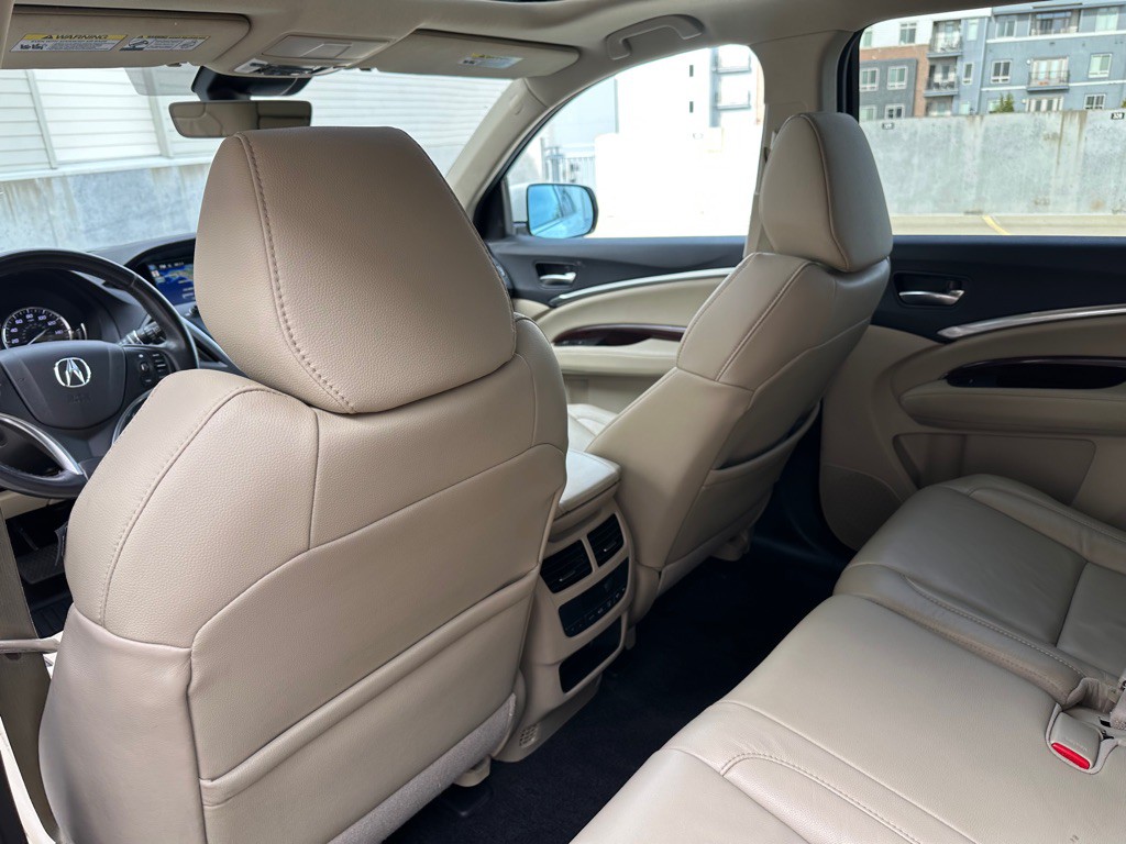 2016 Acura MDX Image 16