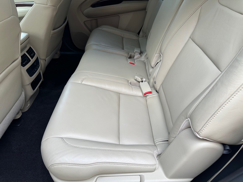 2016 Acura MDX Image 17