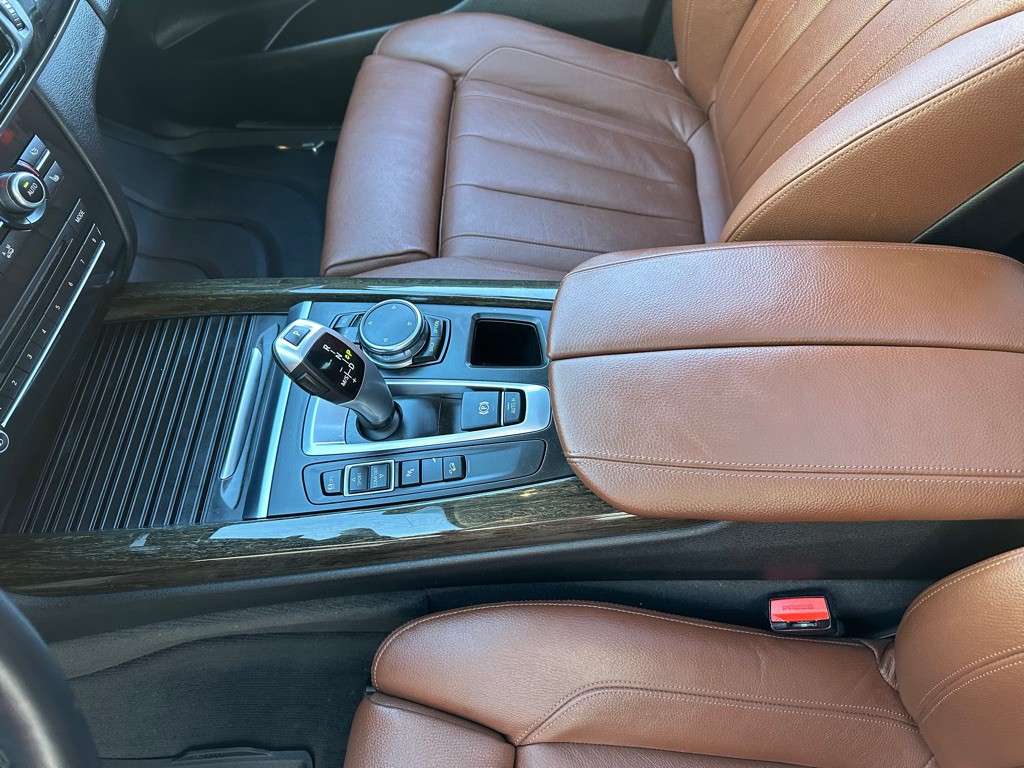 2016 BMW X5 Image 12