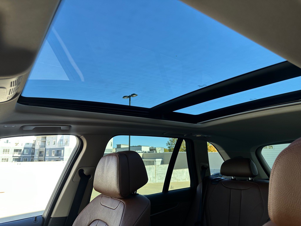 2016 BMW X5 Image 13