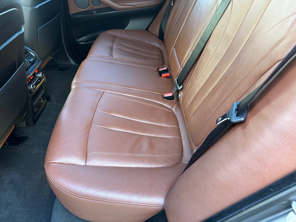 2016 BMW X5 Image 17