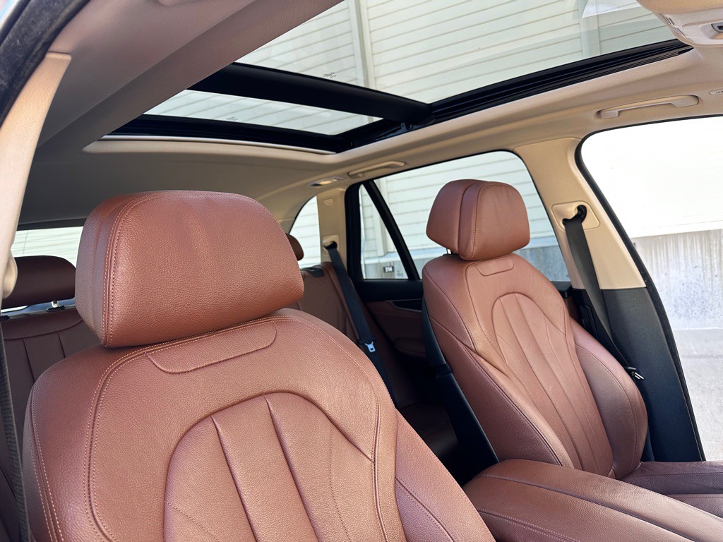 2016 BMW X5 Image 27