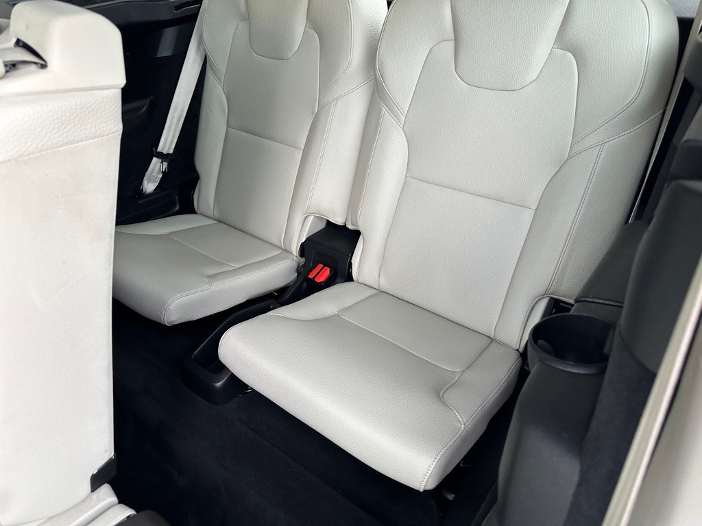 2020 Volvo XC90 Image 19