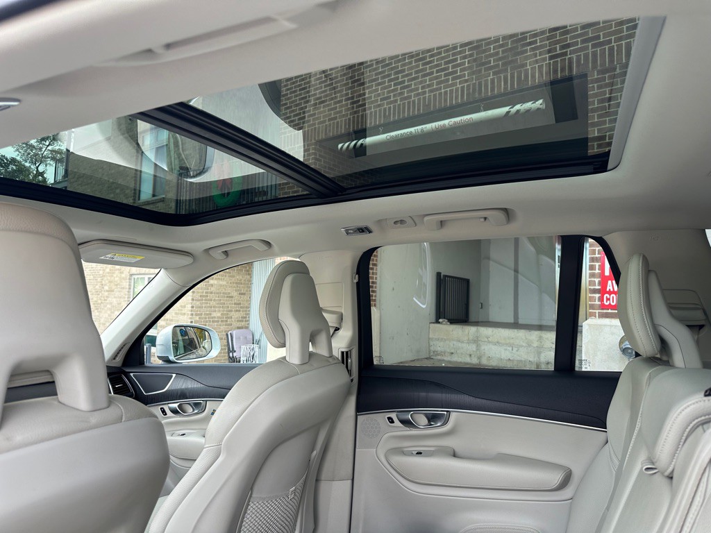 2020 Volvo XC90 Image 21