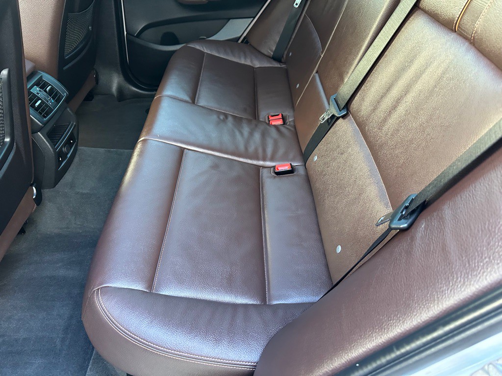 2017 BMW X3 Image 18