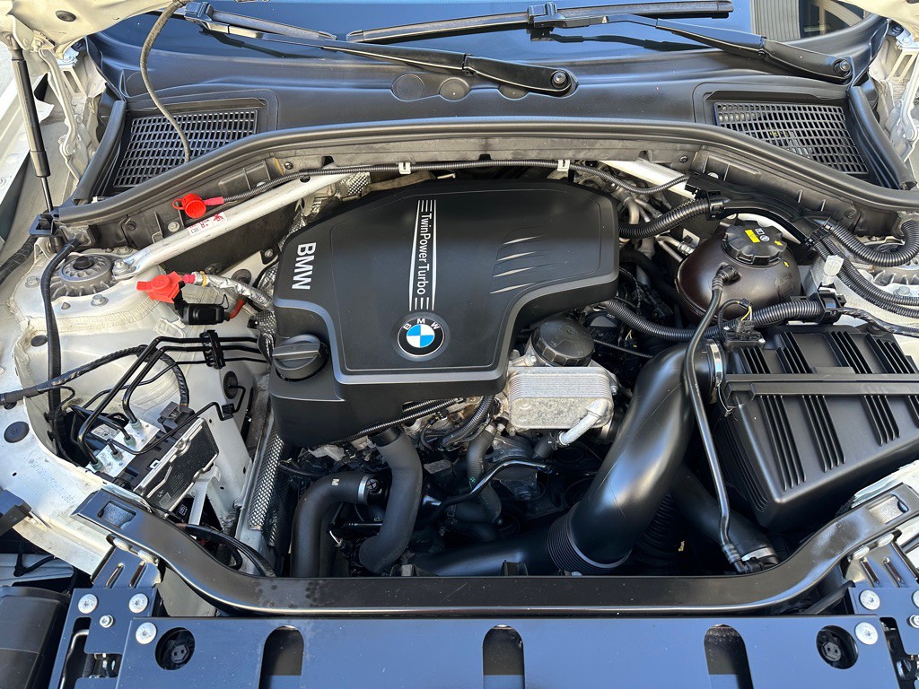 2017 BMW X3 Image 31