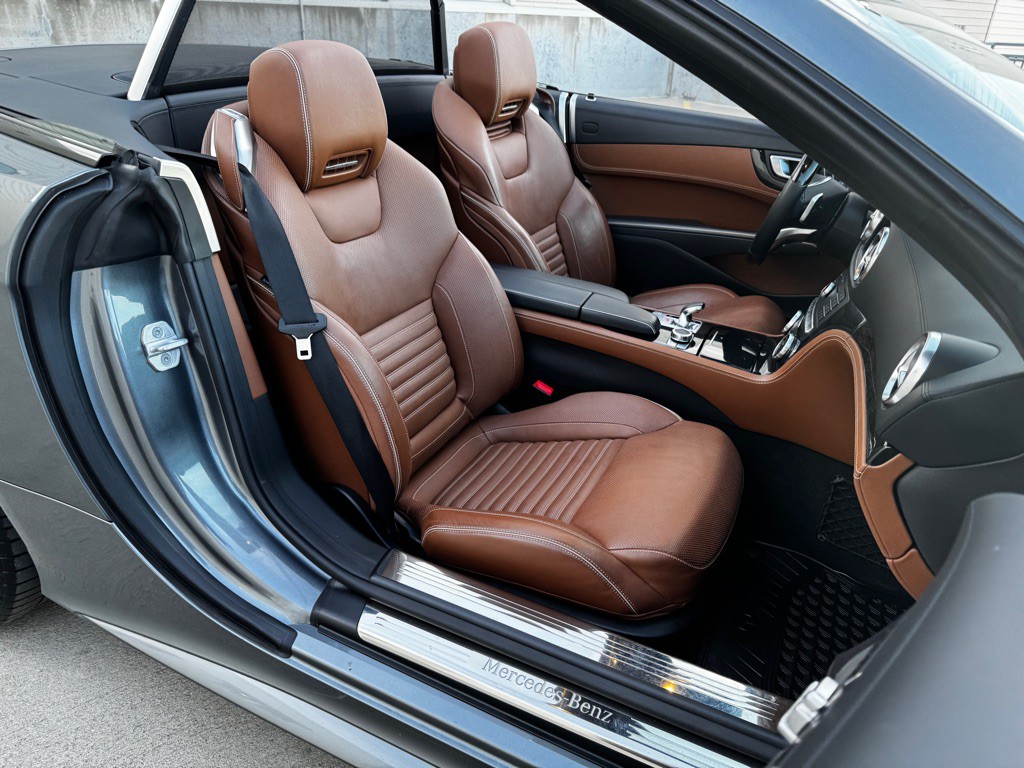 2018 Mercedes-Benz SL-Class Image 20