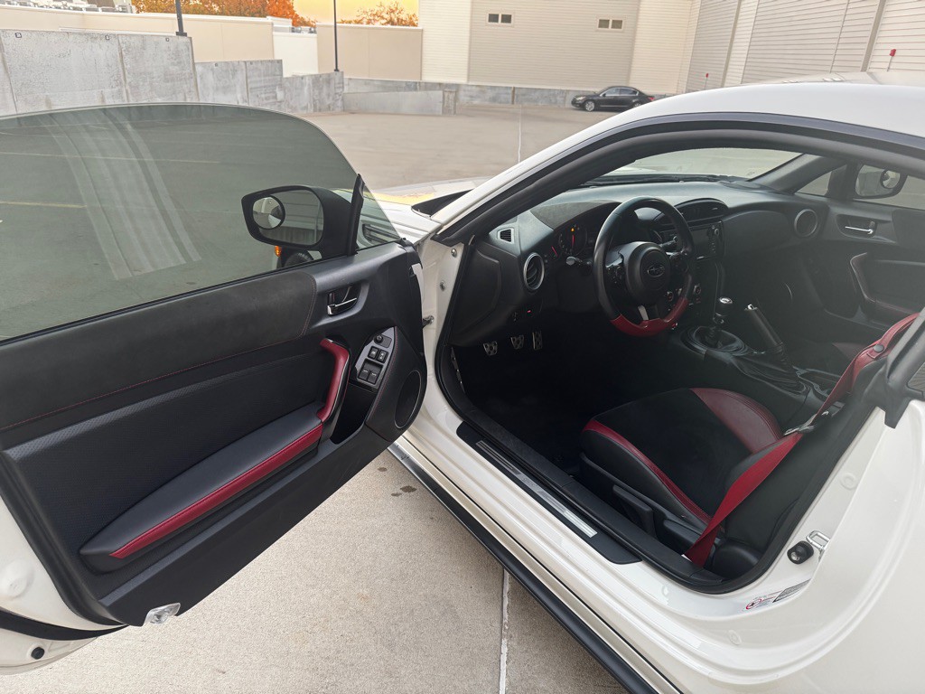 2018 Subaru BRZ Image 11