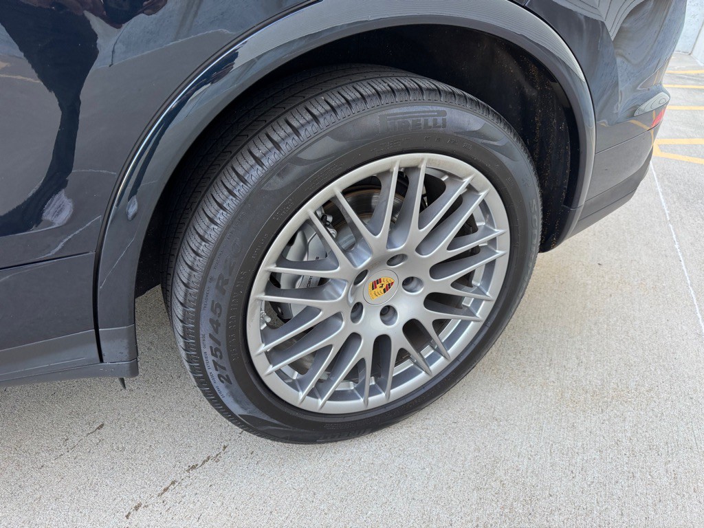 2018 Porsche Cayenne Image 9