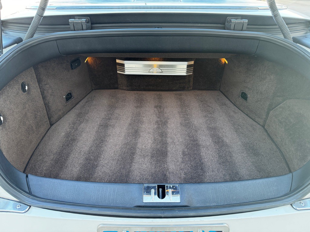 2016 Bentley Continental Image 21