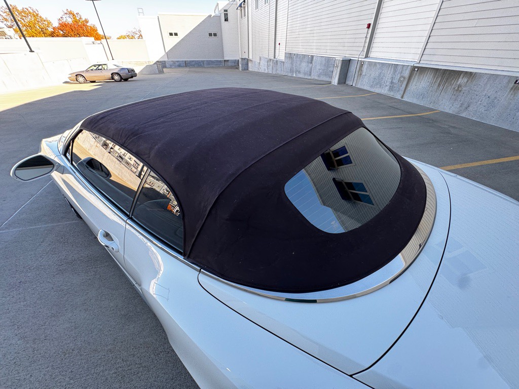 2016 Bentley Continental Image 29