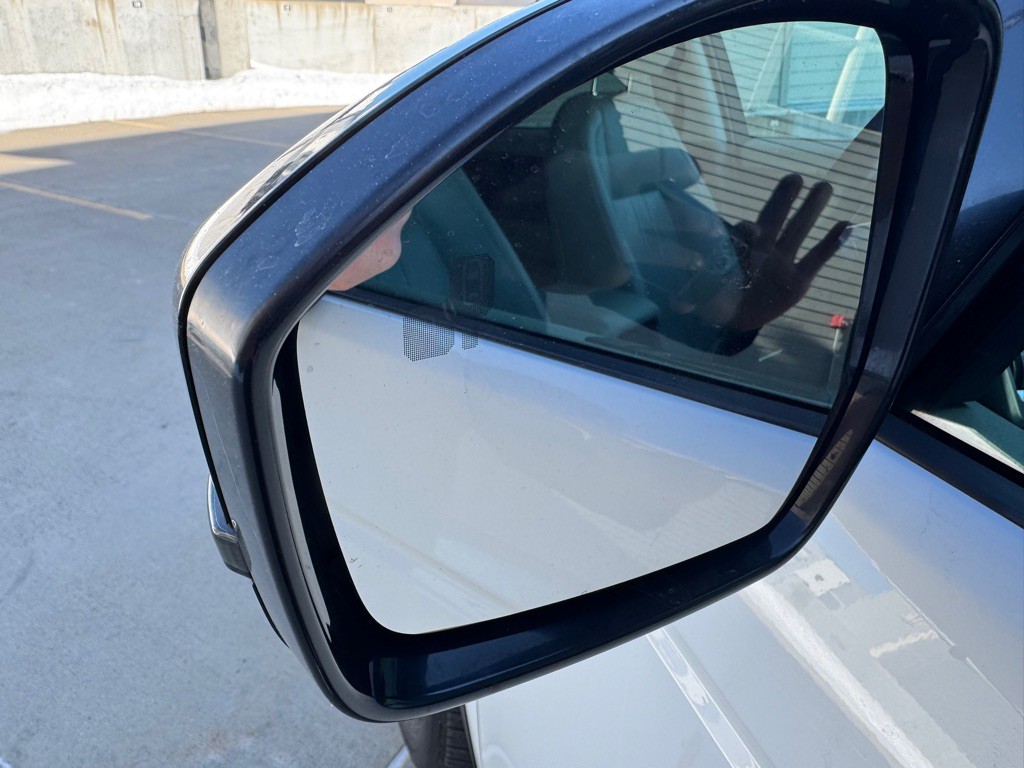 2018 Land Rover Discovery Sport Image 10