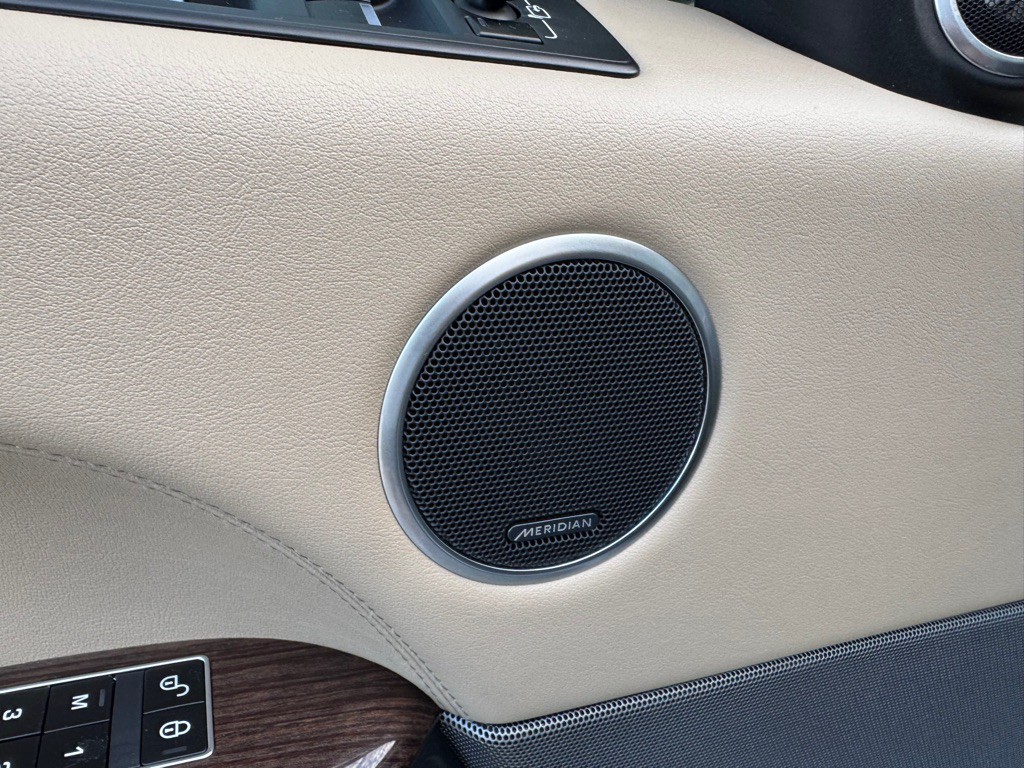 2014 Land Rover Range Rover Sport Image 12