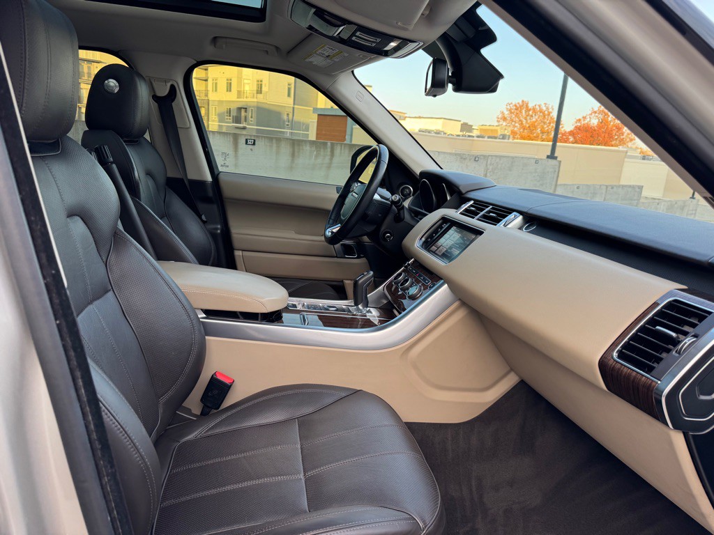 2014 Land Rover Range Rover Sport Image 34