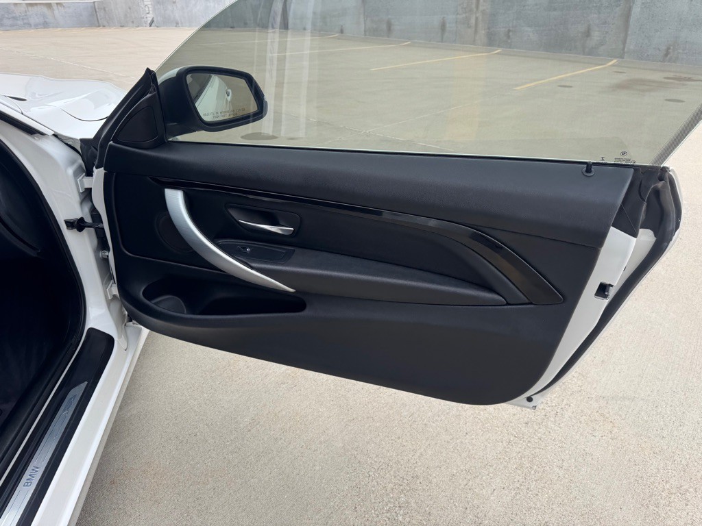 2016 BMW 4 Series Image 21