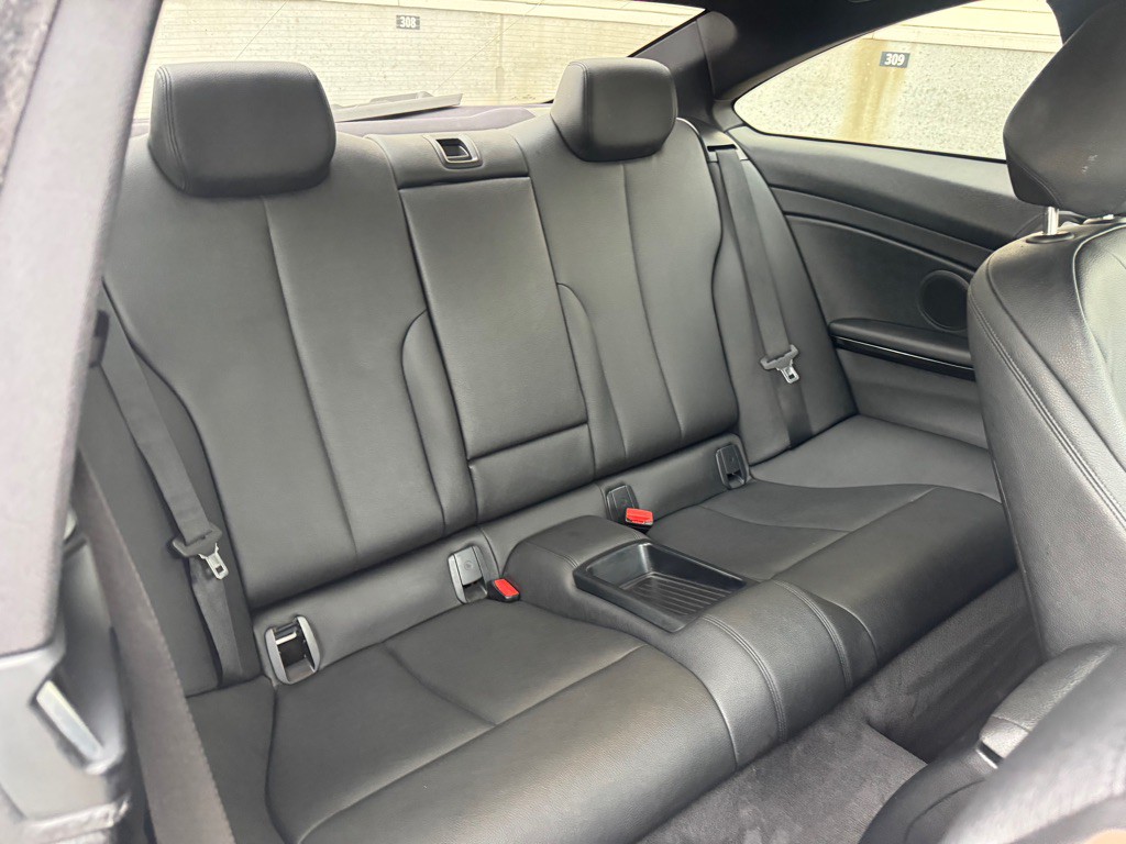 2016 BMW 4 Series Image 24
