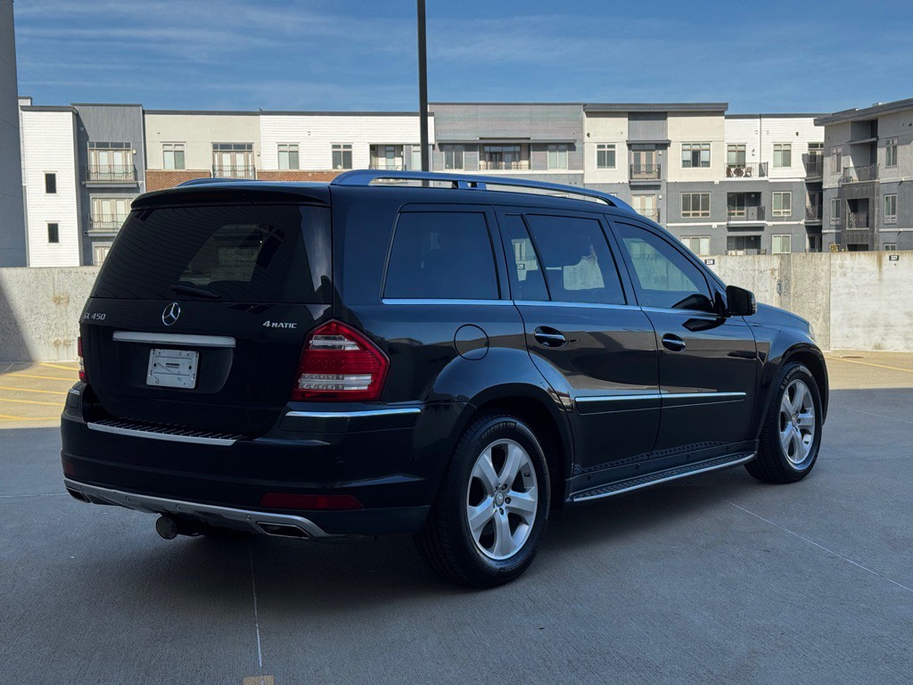 2012 Mercedes-Benz GL-Class Image 3