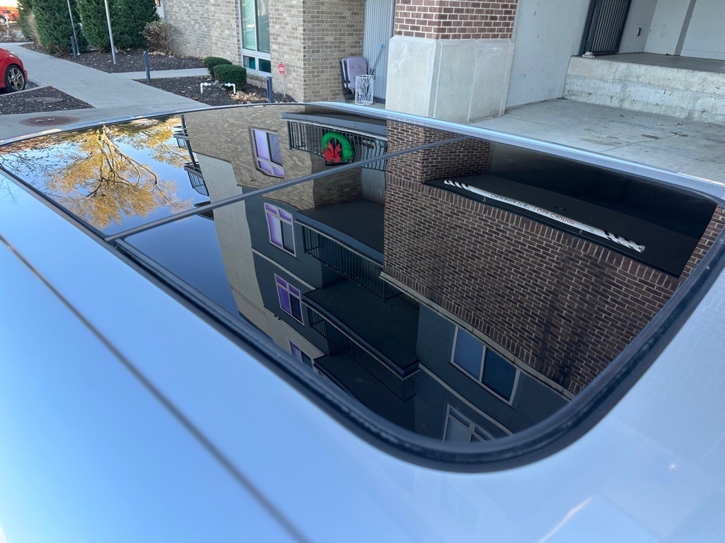 2015 MINI Cooper Image 9