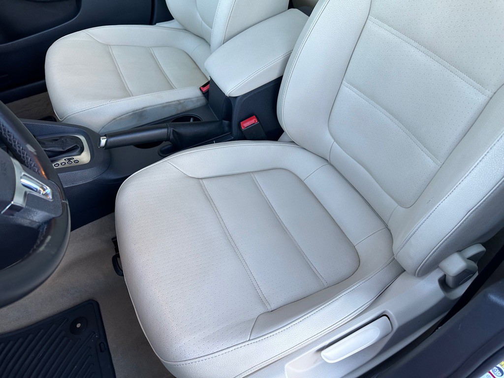 2012 Volkswagen Jetta Image 13