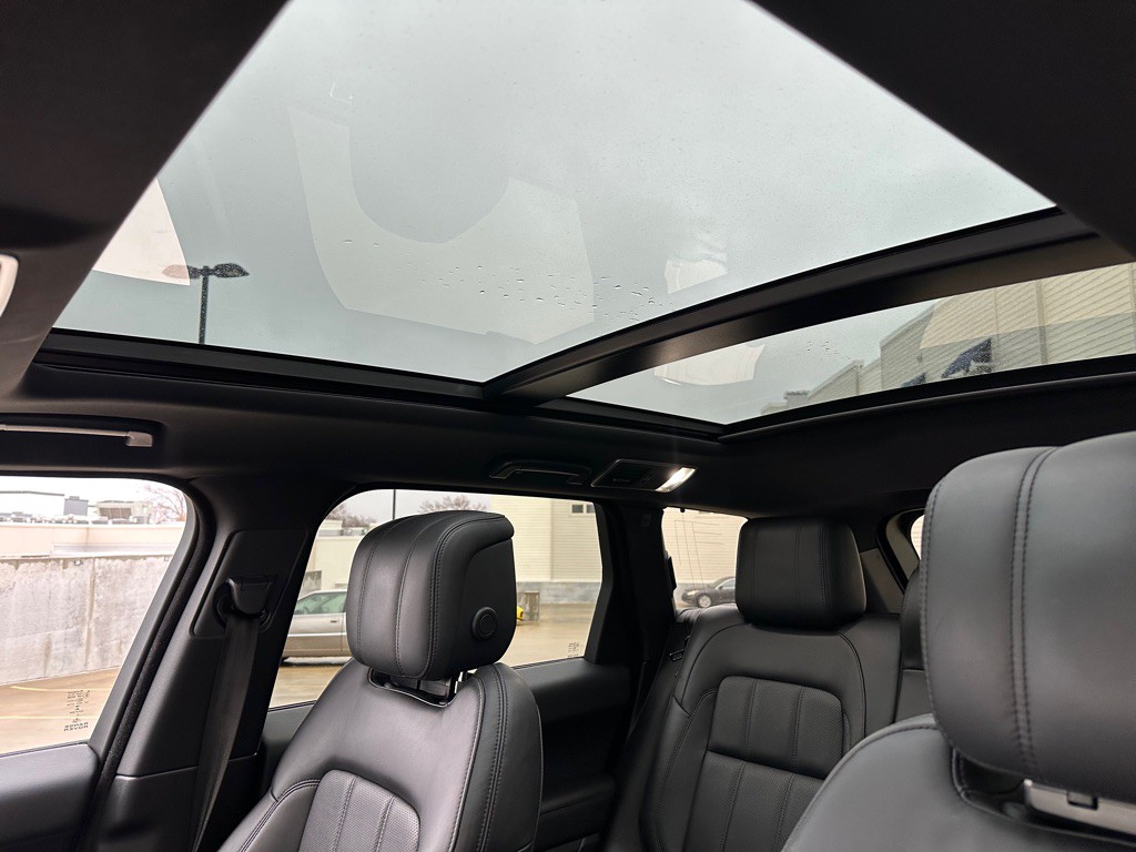 2018 Land Rover Range Rover Sport Image 9