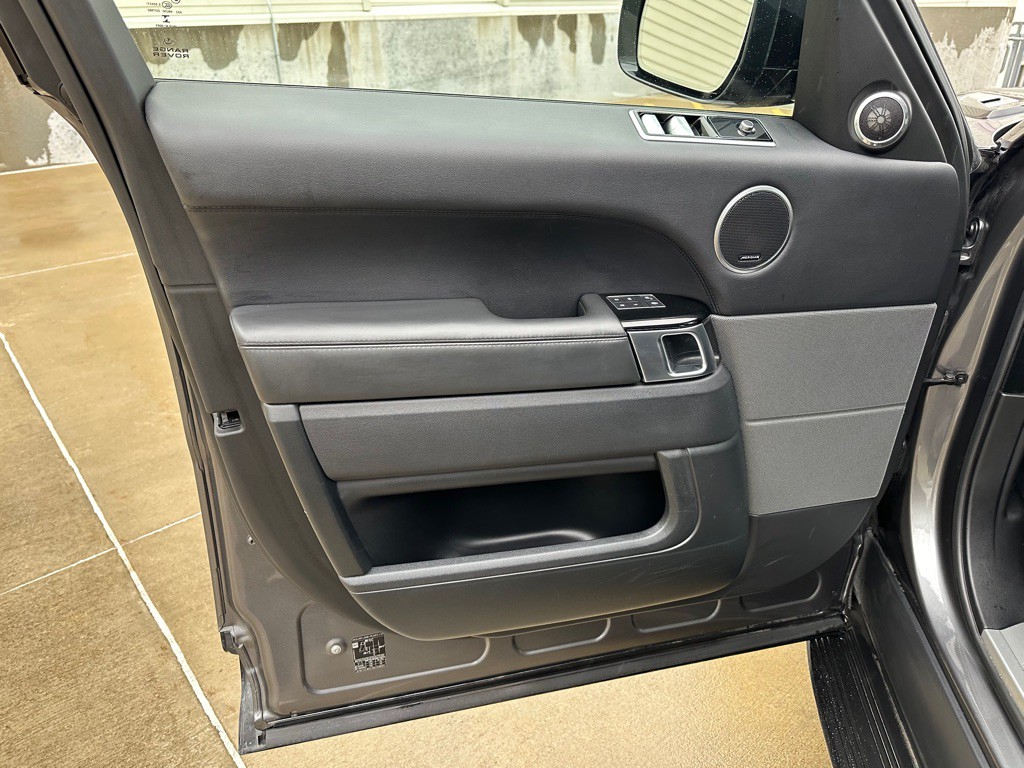 2018 Land Rover Range Rover Sport Image 10