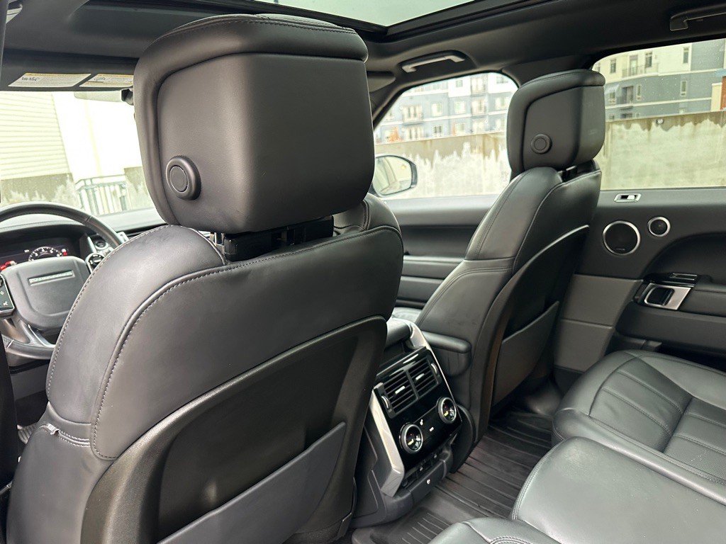 2018 Land Rover Range Rover Sport Image 16