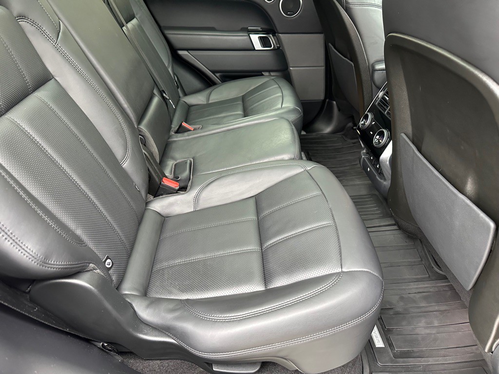 2018 Land Rover Range Rover Sport Image 21