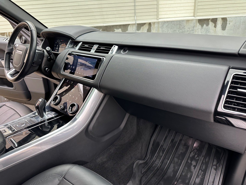 2018 Land Rover Range Rover Sport Image 23