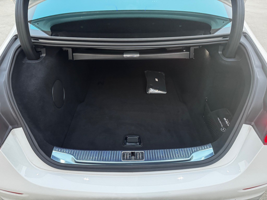 2024 Mercedes-Benz S-Class Image 34