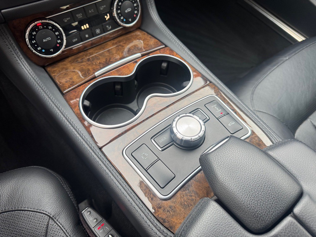 2014 Mercedes-Benz CLS-Class Image 24