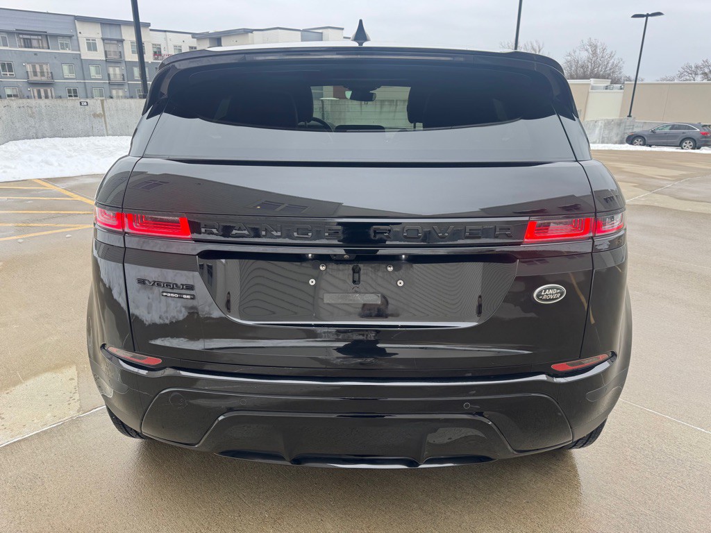 2020 Land Rover Range Rover Evoque Image 4