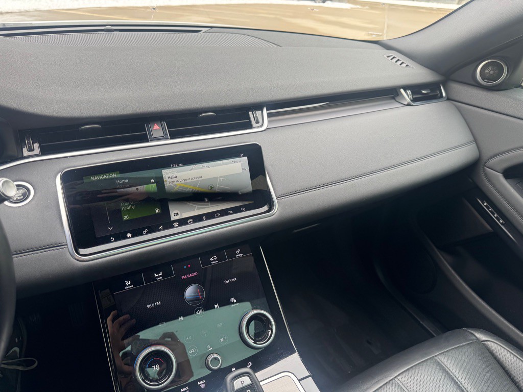 2020 Land Rover Range Rover Evoque Image 19