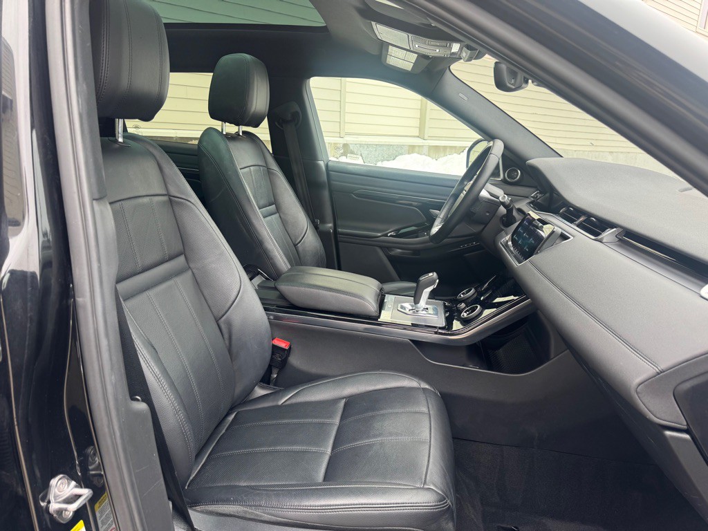 2020 Land Rover Range Rover Evoque Image 30