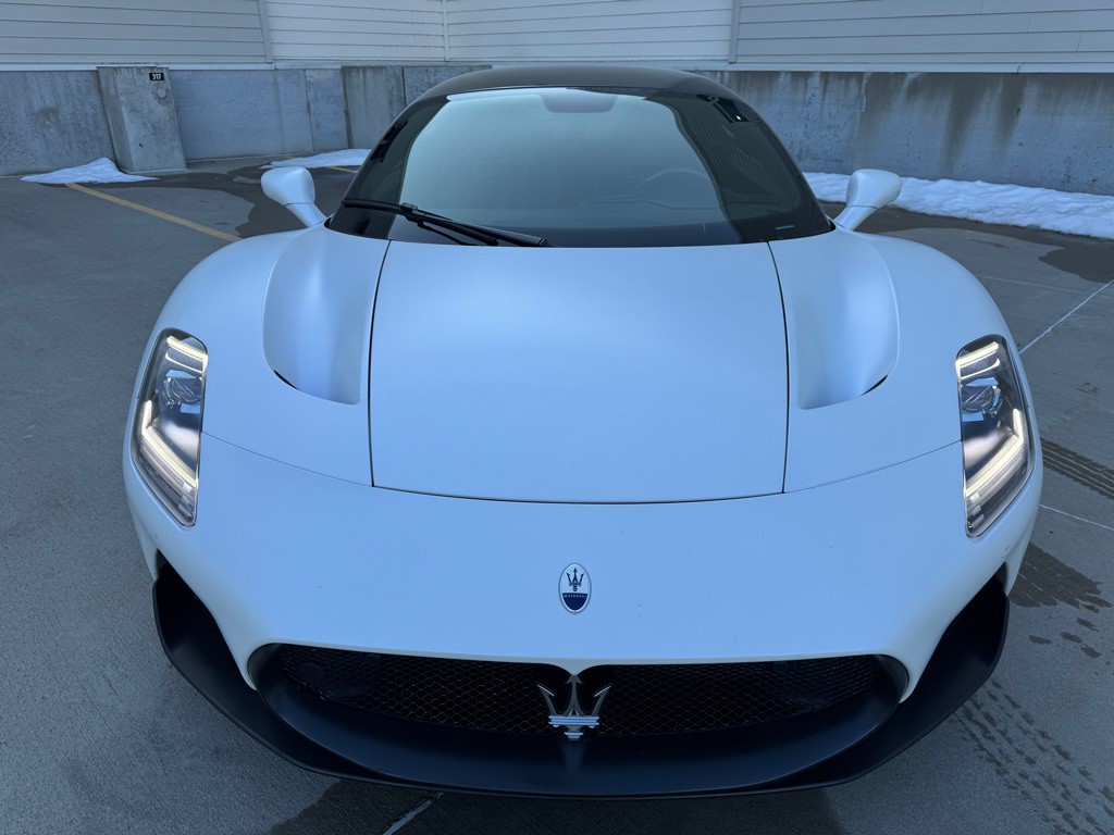 2022 Maserati MC20 Image 8